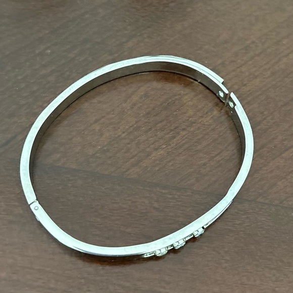 Silver Bracelet New with 3 stones size small-medium - Picture 5 of 9